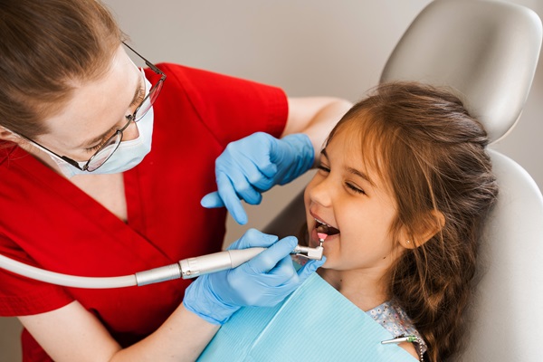 Your Child's First Dentist Appointment: Finding a Kid-Friendly Dentist ...